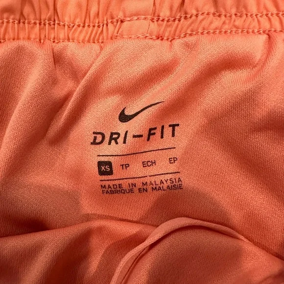 Nike Gym Shorts Dri-Fit Women’s Adult Size XS SKU #A009 - Picture 3 of 5